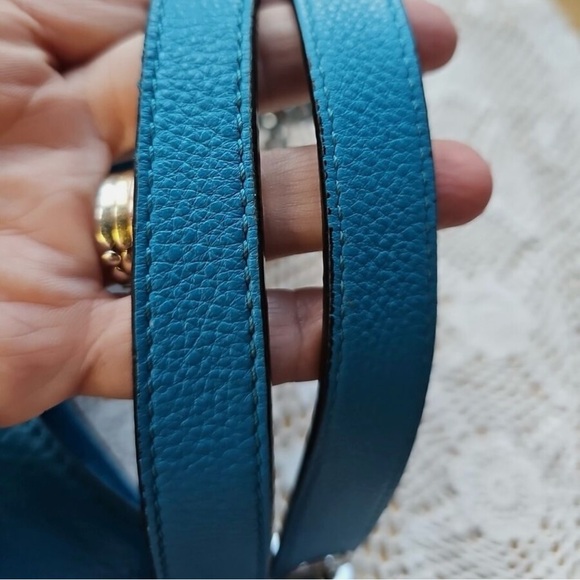 Michael Kors purse - Picture 14 of 16